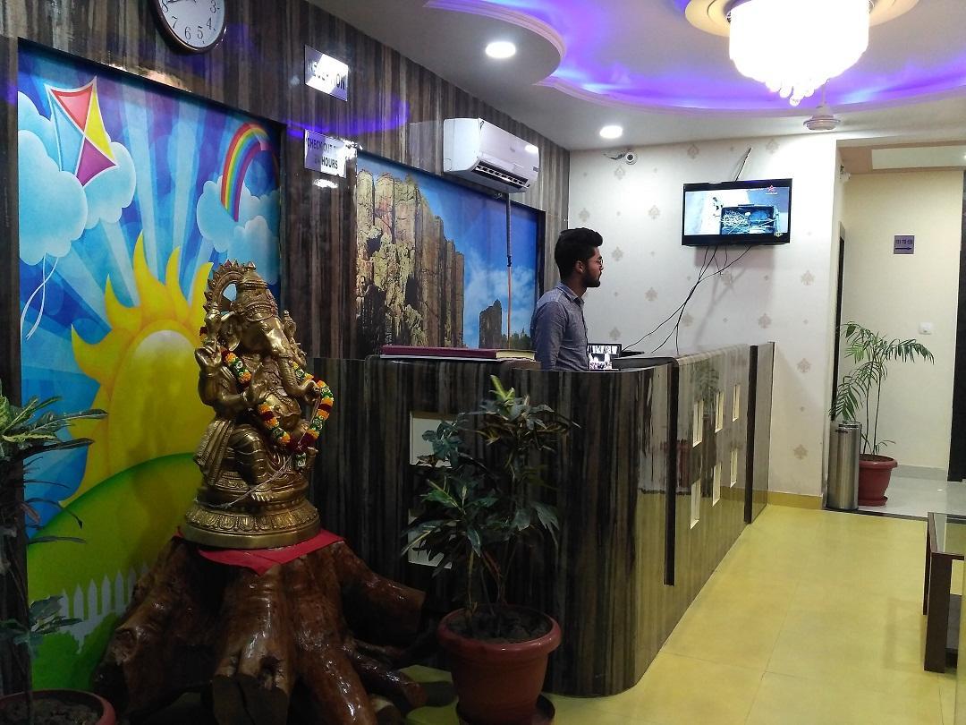 Utsav Residency Hotel 3*